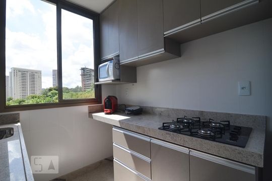 Cozinha de apartamento à venda com 1 quarto, 45m² em Vale do Sereno, Nova Lima