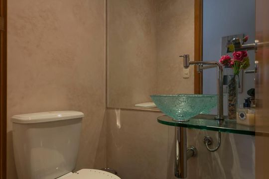 Lavabo de apartamento à venda com 3 quartos, 104m² em Jardim da Saúde, São Paulo