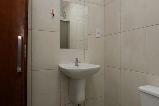 Banheiro de apartamento à venda com 2 quartos, 42m² em Bela Vista, São Paulo