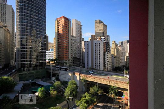 Vista de apartamento à venda com 2 quartos, 42m² em Bela Vista, São Paulo