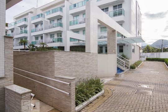 Fachada de apartamento para alugar com 2 quartos, 83m² em Recreio dos Bandeirantes, Rio de Janeiro