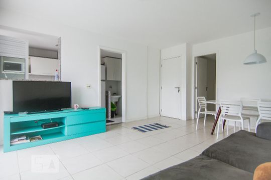 Apartamento para alugar com 2 quartos, 83m² em Recreio dos Bandeirantes, Rio de Janeiro