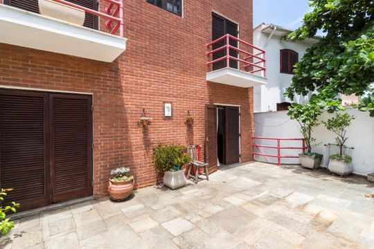 Varanda sala de casa à venda com 4 quartos, 300m² em Lapa, São Paulo