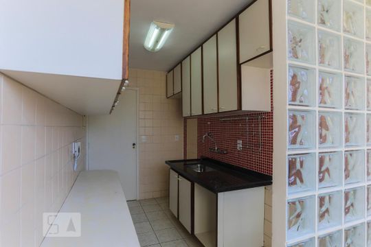 Cozinha de apartamento à venda com 3 quartos, 78m² em Vila Pompeia, São Paulo