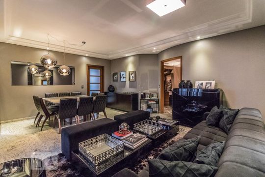 Apartamento para alugar com 3 quartos, 150m² em Cristo Rei, Curitiba