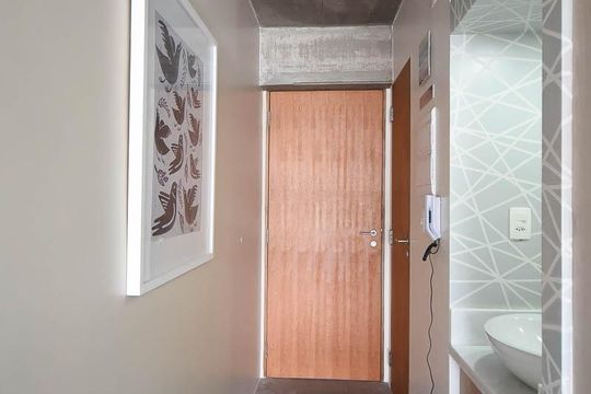 Hall de entrada de apartamento para alugar com 1 quarto, 29m² em Vila Indiana, São Paulo