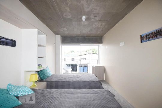 Sala de apartamento para alugar com 1 quarto, 29m² em Vila Indiana, São Paulo