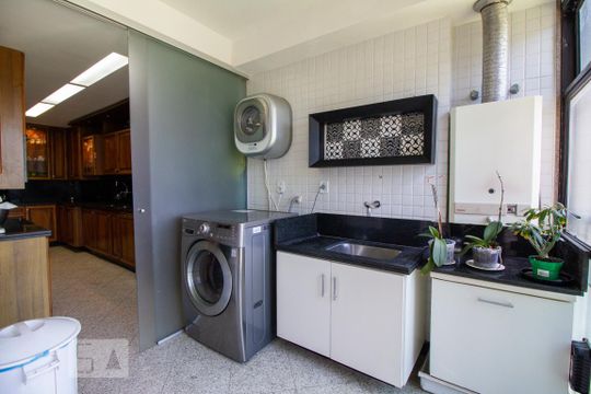 Área de Serviço de apartamento para alugar com 4 quartos, 310m² em Barra da Tijuca, Rio de Janeiro