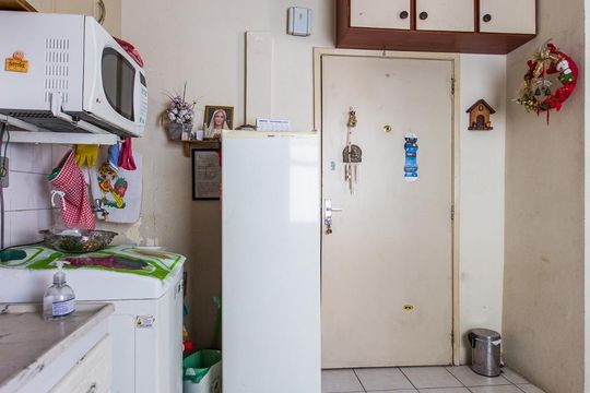Cozinha de kitnet/studio à venda com 1 quarto, 23m² em Centro Histórico, Porto Alegre