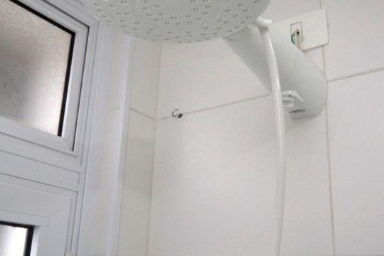 Banheiro de kitnet/studio à venda com 1 quarto, 26m² em Consolação, São Paulo