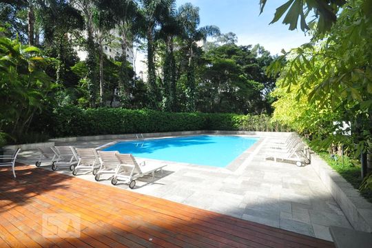 Piscina de apartamento para alugar com 2 quartos, 100m² em Jardim Londrina, São Paulo