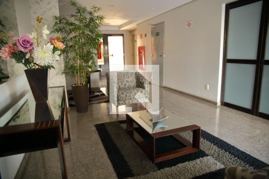 Área comum Hall de Entrada de apartamento para alugar com 2 quartos, 78m² em Vila Euclides, São Bernardo do Campo