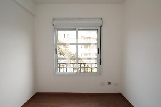 Quarto 2 de apartamento para alugar com 3 quartos, 153m² em Vila Sônia, São Paulo