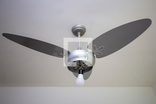 Quarto 1 de apartamento à venda com 2 quartos, 52m² em Santa Rosa, Niterói
