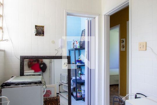 Cozinha de apartamento à venda com 2 quartos, 52m² em Santa Rosa, Niterói