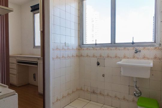 Área de Serviço de apartamento à venda com 3 quartos, 64m² em Vila Anhanguera, São Paulo