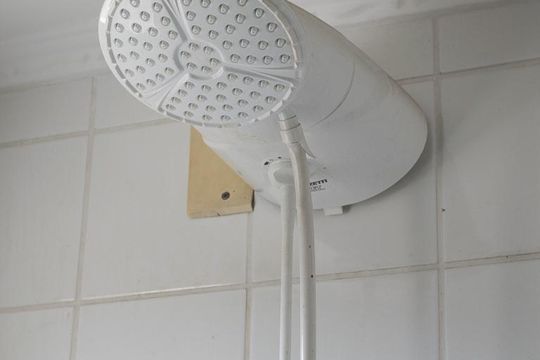 CHUVEIRO BANHEIRO de apartamento à venda com 2 quartos, 55m² em Nossa Senhora do Ó, São Paulo