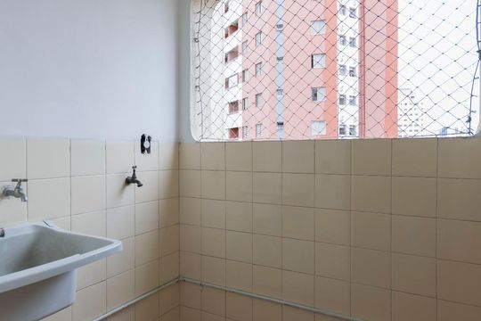 Área de serviço de apartamento para alugar com 1 quarto, 45m² em Cambuci, São Paulo