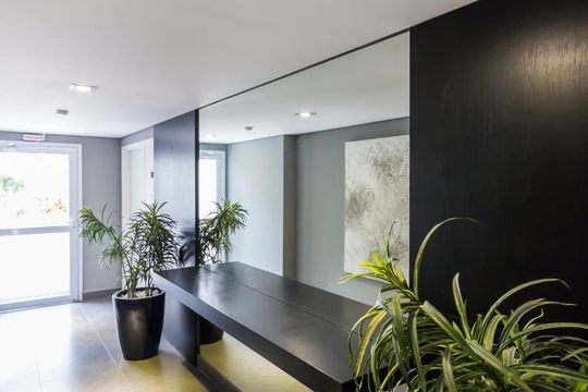 Hall social de apartamento à venda com 1 quarto, 77m² em Alto de Pinheiros, São Paulo