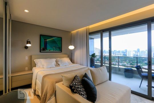 Kitnet/Studio para alugar com 1 quarto, 46m² em Pinheiros, São Paulo
