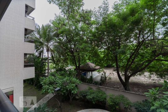 Vista de apartamento à venda com 5 quartos, 140m² em Barra da Tijuca, Rio de Janeiro