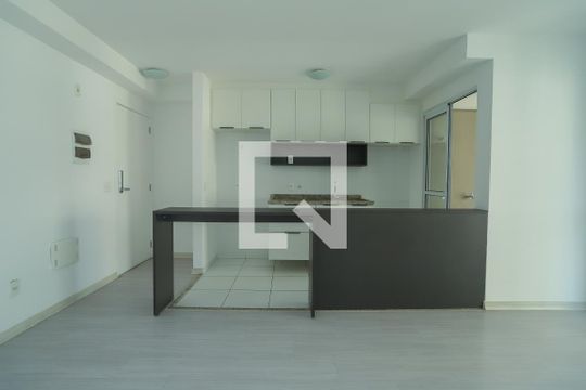 Sala de apartamento para alugar com 3 quartos, 72m² em Perdizes, São Paulo