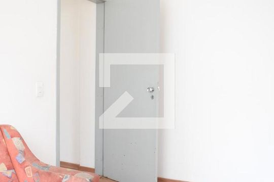 Quarto de apartamento para alugar com 1 quarto, 38m² em Centro, Curitiba