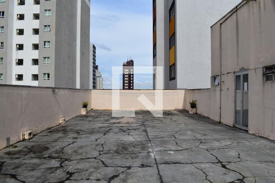 Área comum de apartamento para alugar com 1 quarto, 38m² em Centro, Curitiba