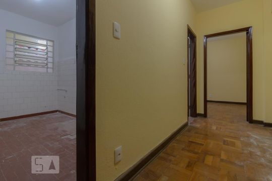 Apartamento para alugar com 2 quartos, 70m² em Cambuci, São Paulo