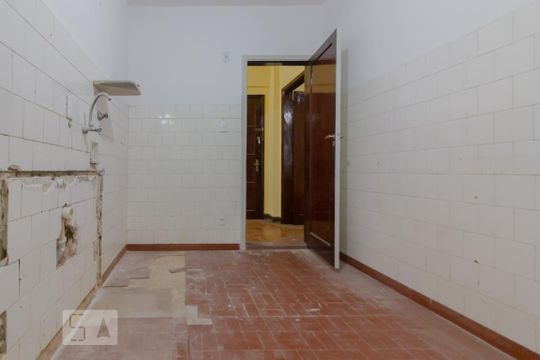Cozinha de apartamento para alugar com 2 quartos, 70m² em Cambuci, São Paulo