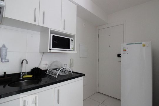 Cozinha de kitnet/studio à venda com 1 quarto, 28m² em Santana, São Paulo