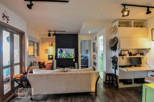 Sala de apartamento à venda com 1 quarto, 65m² em Santo Amaro, São Paulo