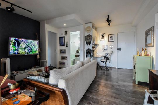 Apartamento à venda com 1 quarto, 65m² em Santo Amaro, São Paulo