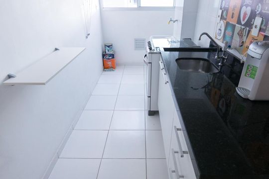 Cozinha de apartamento à venda com 2 quartos, 46m² em Jardim Peri, São Paulo