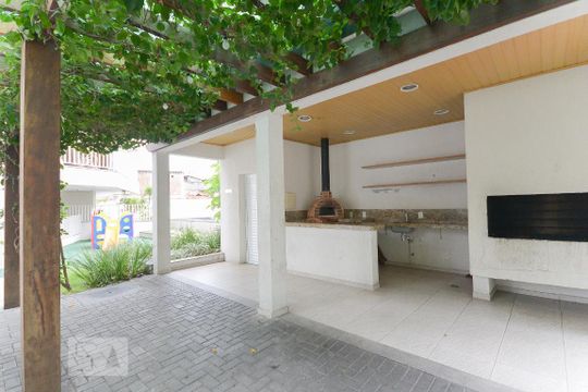 Churrasqueira de apartamento à venda com 2 quartos, 52m² em São Francisco Xavier, Rio de Janeiro