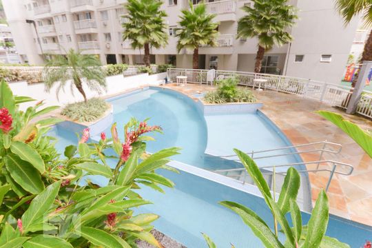 Piscina de apartamento à venda com 2 quartos, 52m² em São Francisco Xavier, Rio de Janeiro