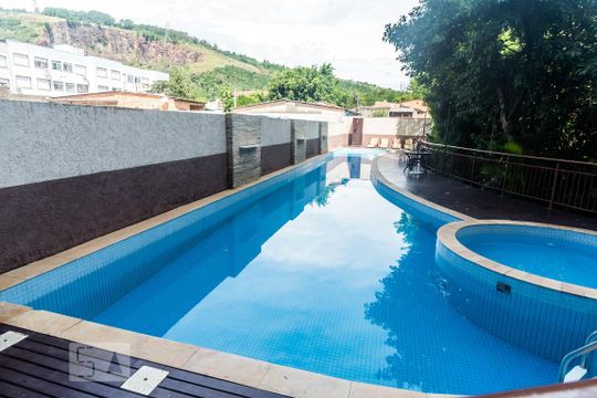 Piscina de apartamento para alugar com 1 quarto, 56m² em Protásio Alves, Porto Alegre