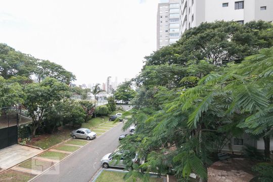 Vista do quarto 2  de apartamento à venda com 3 quartos, 78m² em Vila Firmiano Pinto, São Paulo