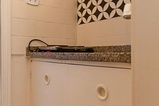Cozinha de kitnet/studio à venda com 1 quarto, 30m² em Consolação, São Paulo