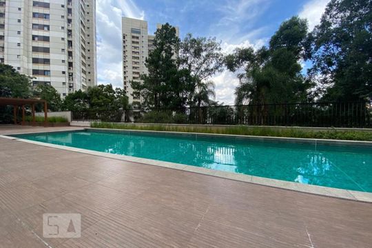 Área comum - Piscina de kitnet/studio para alugar com 1 quarto, 35m² em Real Parque, São Paulo