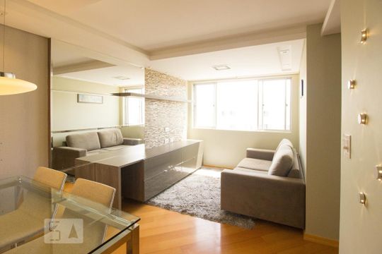 Sala de apartamento à venda com 3 quartos, 60m² em Campo Comprido, Curitiba
