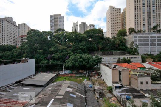 Vista do Quarto de apartamento à venda com 1 quarto, 40m² em Bela Vista, São Paulo