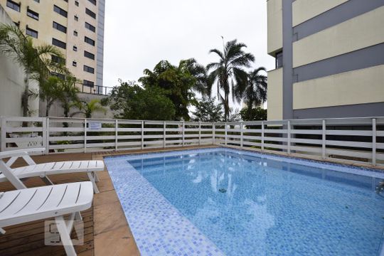 Piscina de apartamento para alugar com 2 quartos, 114m² em Perdizes, São Paulo