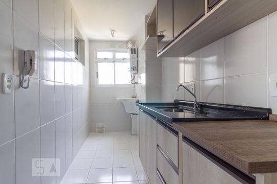 Cozinha e Área de Serviço de apartamento à venda com 3 quartos, 78m² em São Sebastião, Porto Alegre