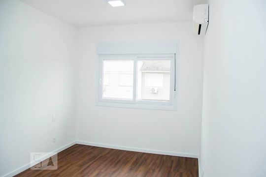 Quarto 2 de casa de condomínio para alugar com 4 quartos, 202m² em Centro, Canoas