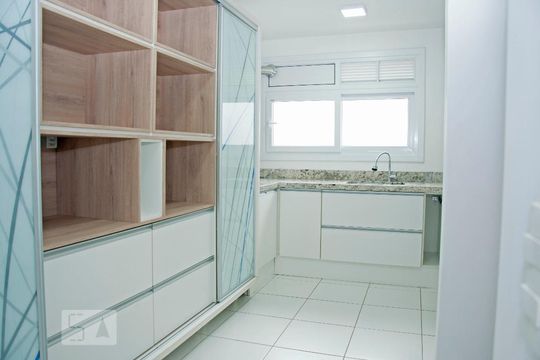 Cozinha de casa de condomínio para alugar com 4 quartos, 202m² em Centro, Canoas