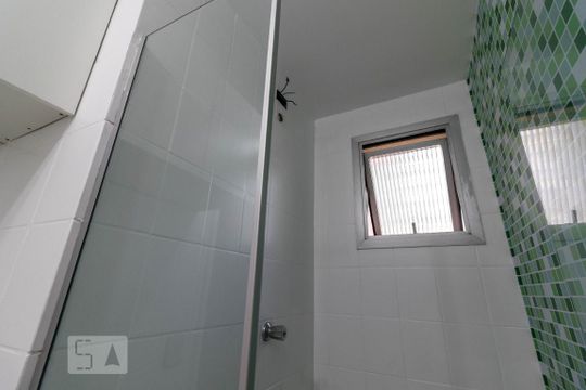 Banheiro de apartamento à venda com 3 quartos, 73m² em Santa Teresinha, São Paulo