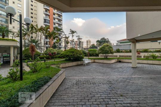 Área comum de apartamento à venda com 3 quartos, 73m² em Santa Teresinha, São Paulo