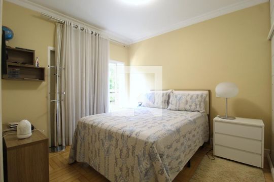 Suíte 1 de apartamento para alugar com 3 quartos, 210m² em Moema, São Paulo