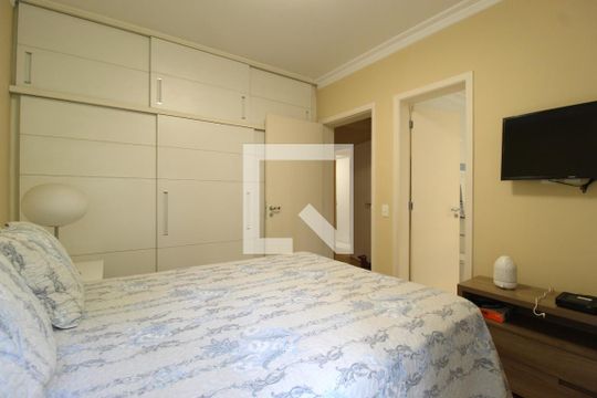 Suíte 1 de apartamento para alugar com 3 quartos, 210m² em Moema, São Paulo